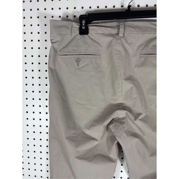 Vineyard Vines on the go performance khaki pants size 36x30 - Picture 9 of 12